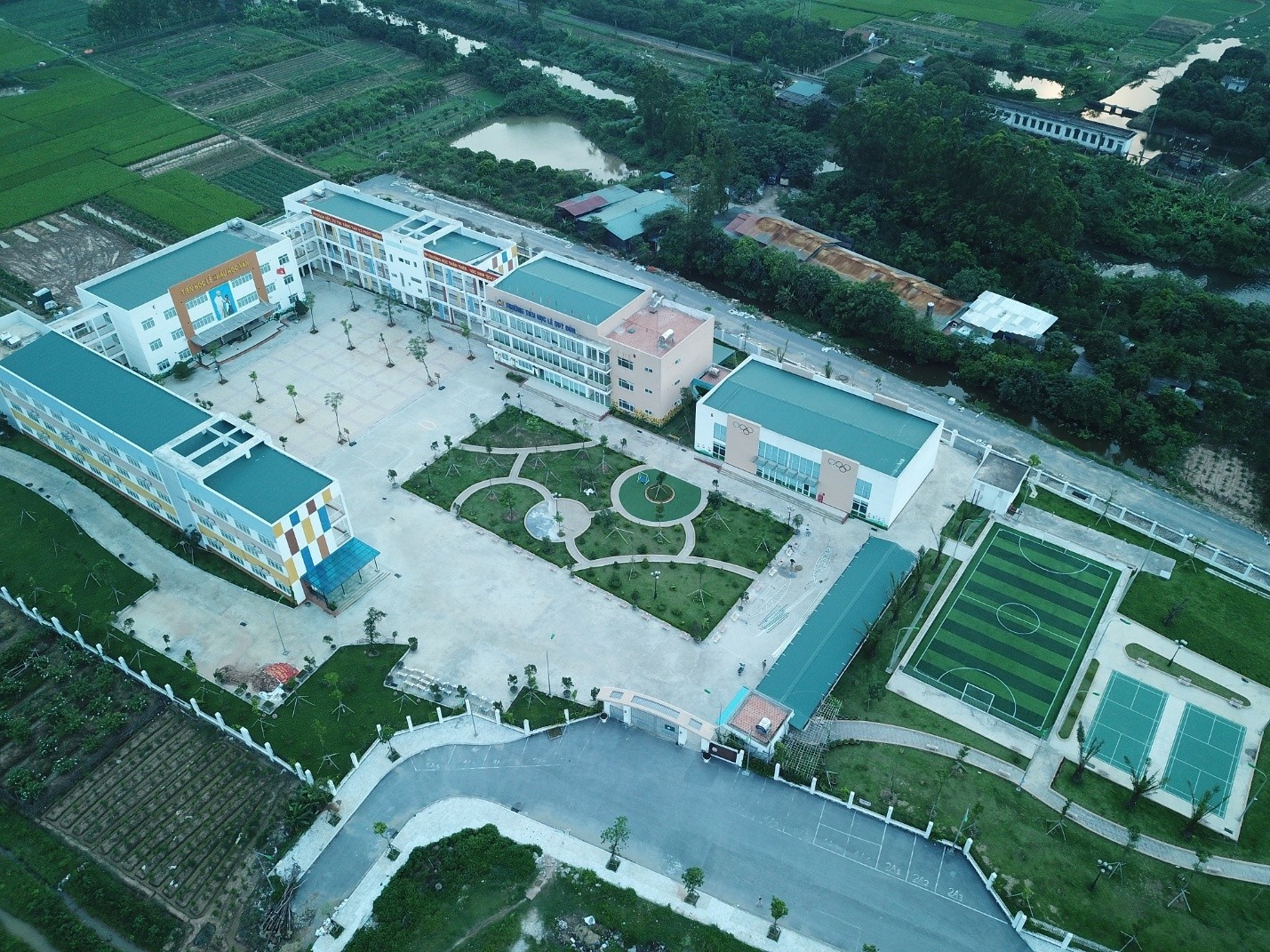 Trường tiểu học Lê Quý Đôn – Khu đô thị Dương Nội mang đến môi trường phát triển toàn diện cả về thể chất lẫn tri thức